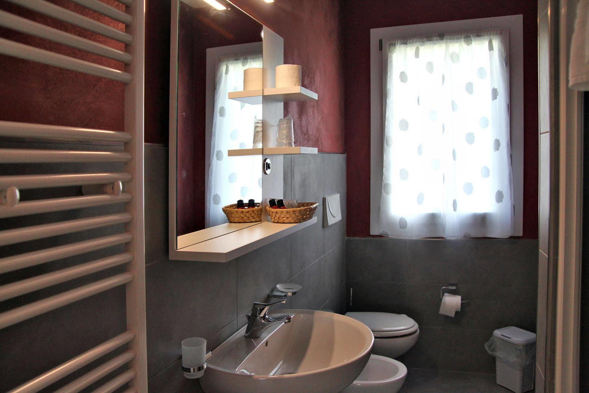 Oasi Bianca Hotel Pomposa Екстериор снимка